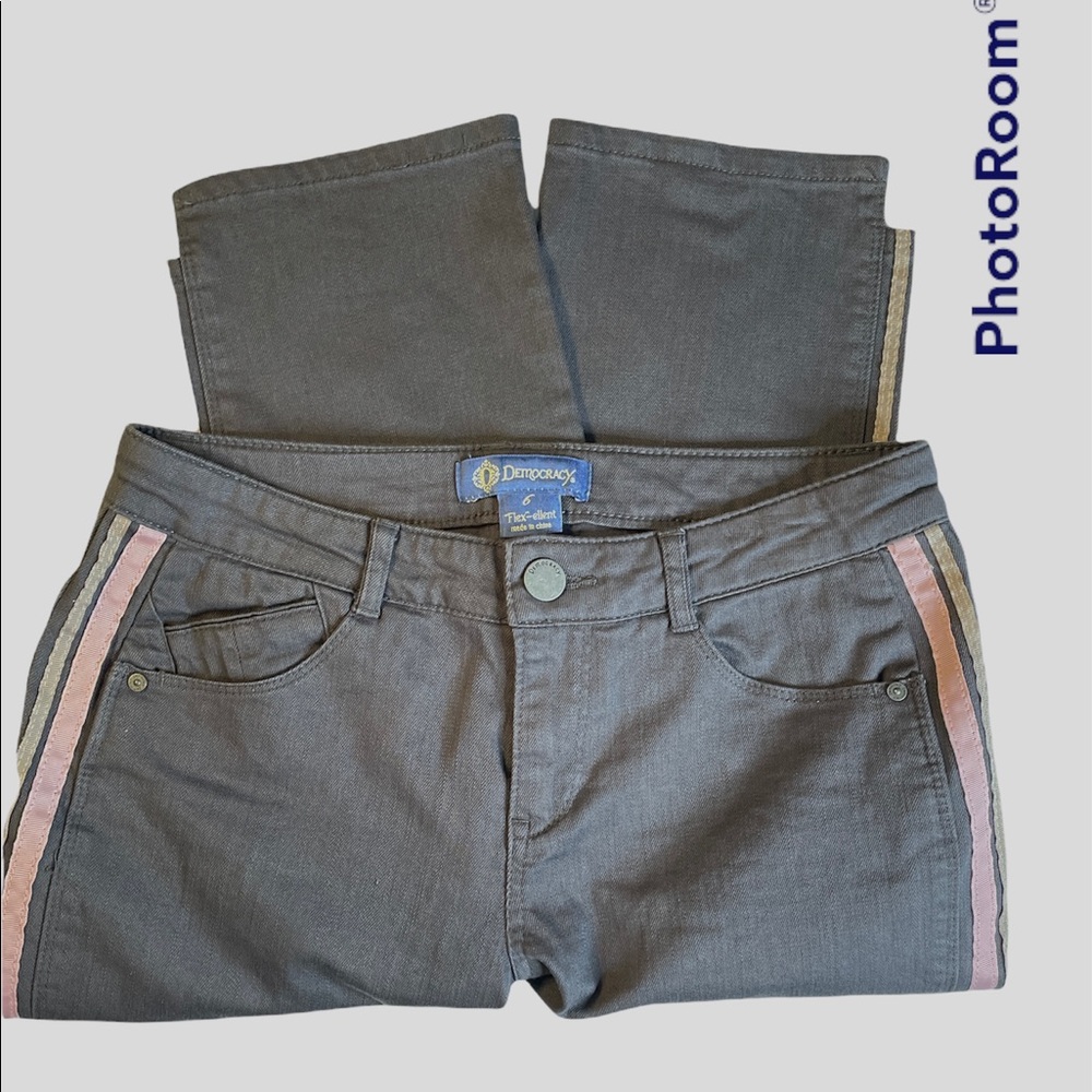 Women’s Democracy Brown Capri Jeans with Pink & Tan Stripes - 6